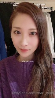 韩国女主播bj直播红色性感蕾丝精油，蜜桃、翘臀极致淫荡挖逼自摸抚慰