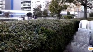 漂亮女員工上班玩手機，被老闆監控拍到，被叫到辦公室接受老闆的潛規則，肉棒抽插懲罰…－小允兒主演／中文字幕