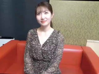 天地逃生淫荡大奶人妻的红色内衣3P诱惑（完整版简界）